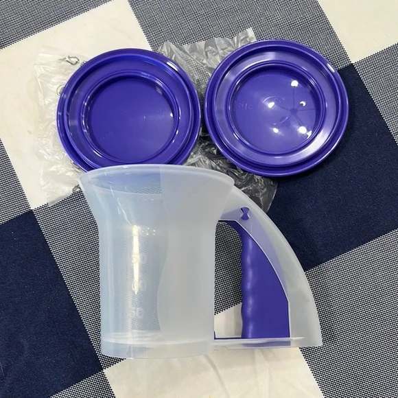 Tupperware ‘Sift N Store’ - Picture 2 of 4